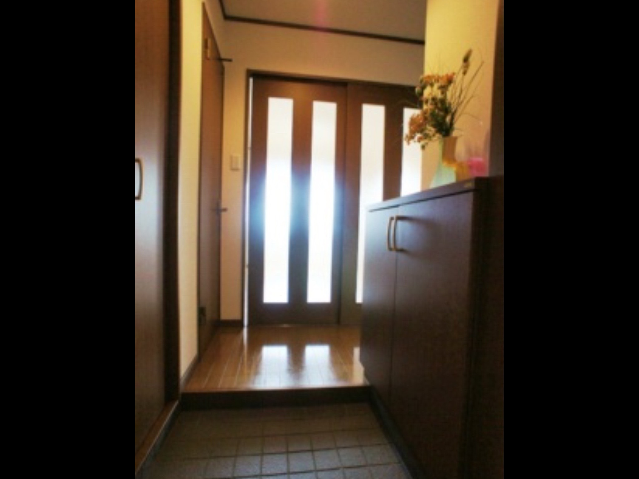 リバージュ東櫛原南側の部屋玄関